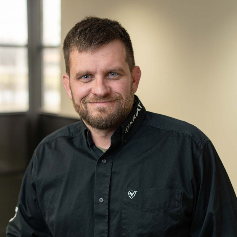Josh Schummer headshot